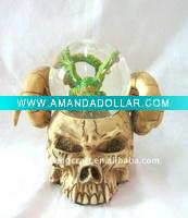 Polyresin Skull Head Water Globe Decoration