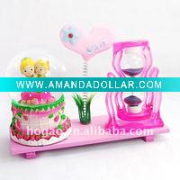Wholesale love snow globe with hourglass