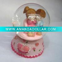 Wholesale Glass water globe with polyresin base