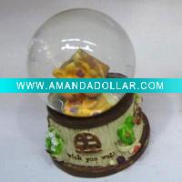 Polyresin glass water globe