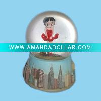 betty snow globe