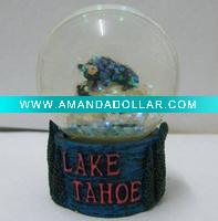 Wholesale (souvenir) resin Christmas snow globe