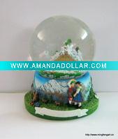 Wholesale Resin Souviner Water Globe
