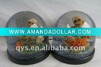 Halloween gift snow globe
