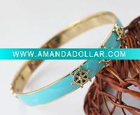 costume jewelry bangle