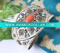 costume jewelry bangle