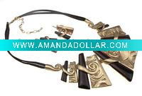 Wholesale costume jewelry necklace