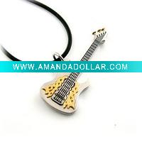 fashion alloy pendant necklace