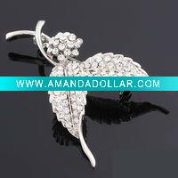 Wholesale 2011 Newest hot fashion leaf brooch,full crystal brooch,fashion costume jewelry