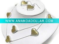 COSTUME JEWELRY Necklace