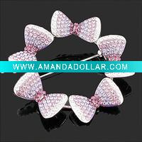 fashion costume accessory/brooch jewelry