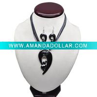 Fashion 2011 Spring Necklace