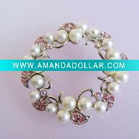 Wholesale costume jewelry