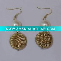 Graceful Ball-Pendant Lady's Earring