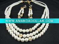 fashion necklace