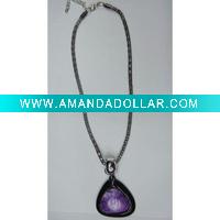 Wholesale fashion resin necklace