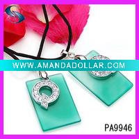 pendant jewelry