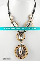 lady Costume necklace