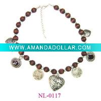 fashion beaded necklace