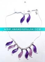 flying feather chains necklace