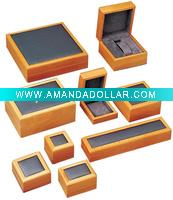 Wholesale Elegant Wooden Jewelry Gift Box With Flocking