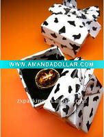 Wholesale 2012 high quality and fashion paper jewelry box