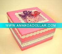 Wholesale Paper square printing gift box packaging with bowtie