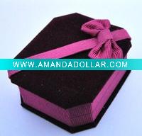 Rectangular jewelry box