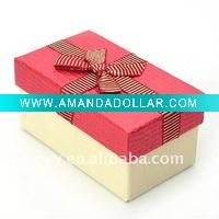 ribbon top gift box