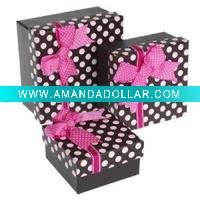 Paper gift box