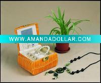 Jewelry box