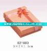 packaging jewelry box