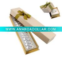 Wholesale Jewelry box with gold bow on the lid top