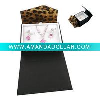 Wholesale Leopard jewelry box with magnetic closure