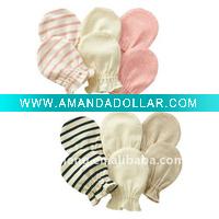 Wholesale lovely cotton baby mittens,gloves,baby wear
