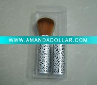 Retractable brush