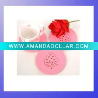 Different felt table mat