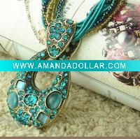 2011 fashion crystal inlay pendant costume jewelry
