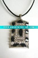 Wholesale costume jewelry pendant necklace