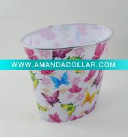 Plastic bucket
