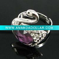 Fashion alloy finger ring with gemstone