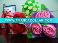 Wholesale A bunch of three towel roses