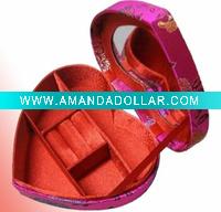 Wholesale heart shaped jewelry gift box with velvet lining