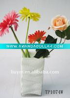 Wholesale TABLEWAR HOME DECOR FLOWER SHOP PLANT GROWER -White Square shaped Glass Vase