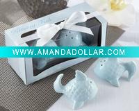 Wholesale Party Favors of 'Kissing Fish' Ceramic Salt & Pepper Shakers