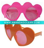 Wholesale LOVE shape party sunglasses