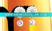 Wholesale 2012 Little Daisy hang clip type ear hole type earrings