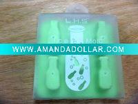 Wholesale 2012 bottle shape silicone ice tray