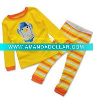 Wholesale 2012 comfortable cotton children/kid/baby long sleeve lovely pattern pajamas/sleepwear set