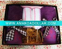 Wholesale wedding gift cake towel box set